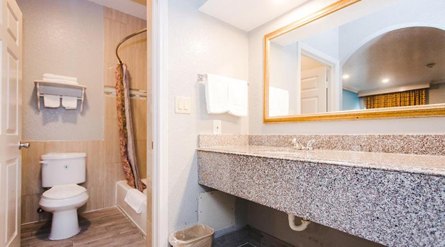 Executive Inn Bacliff Eksteriør billede